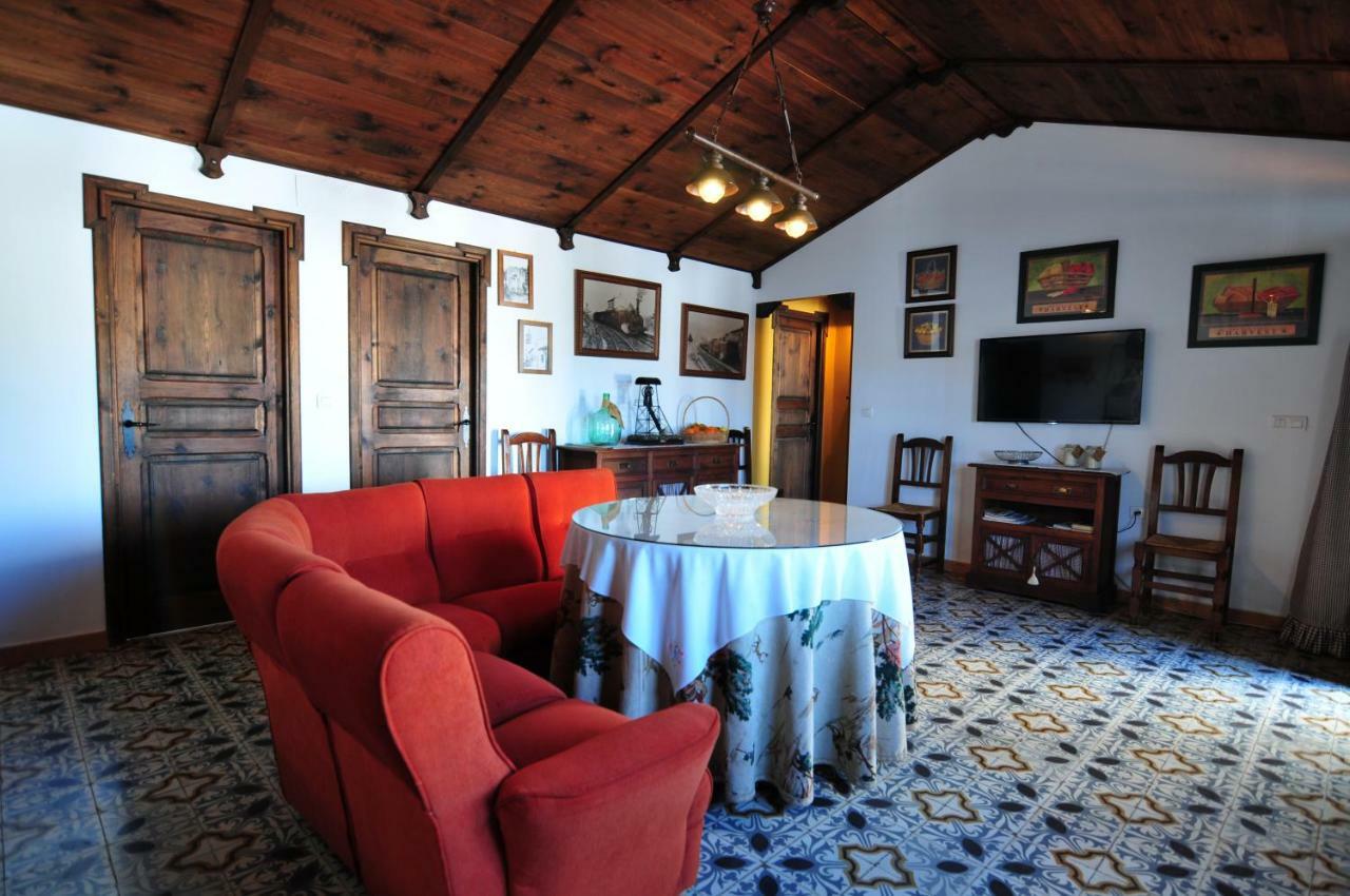 El Romerito ξενώνας Zalamea la Real Εξωτερικό φωτογραφία